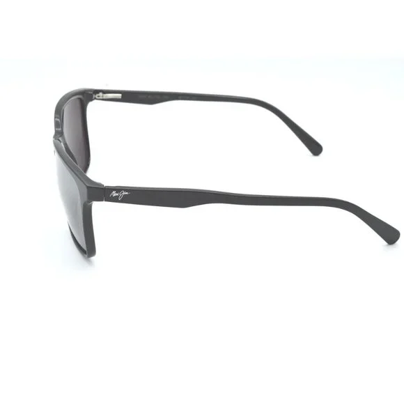 Maui Jim Wild Coast MJ 756-02H Black Black Mirror Polarized